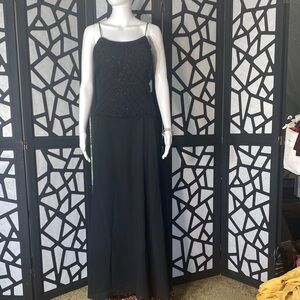 Elegant Black Maxi Dress